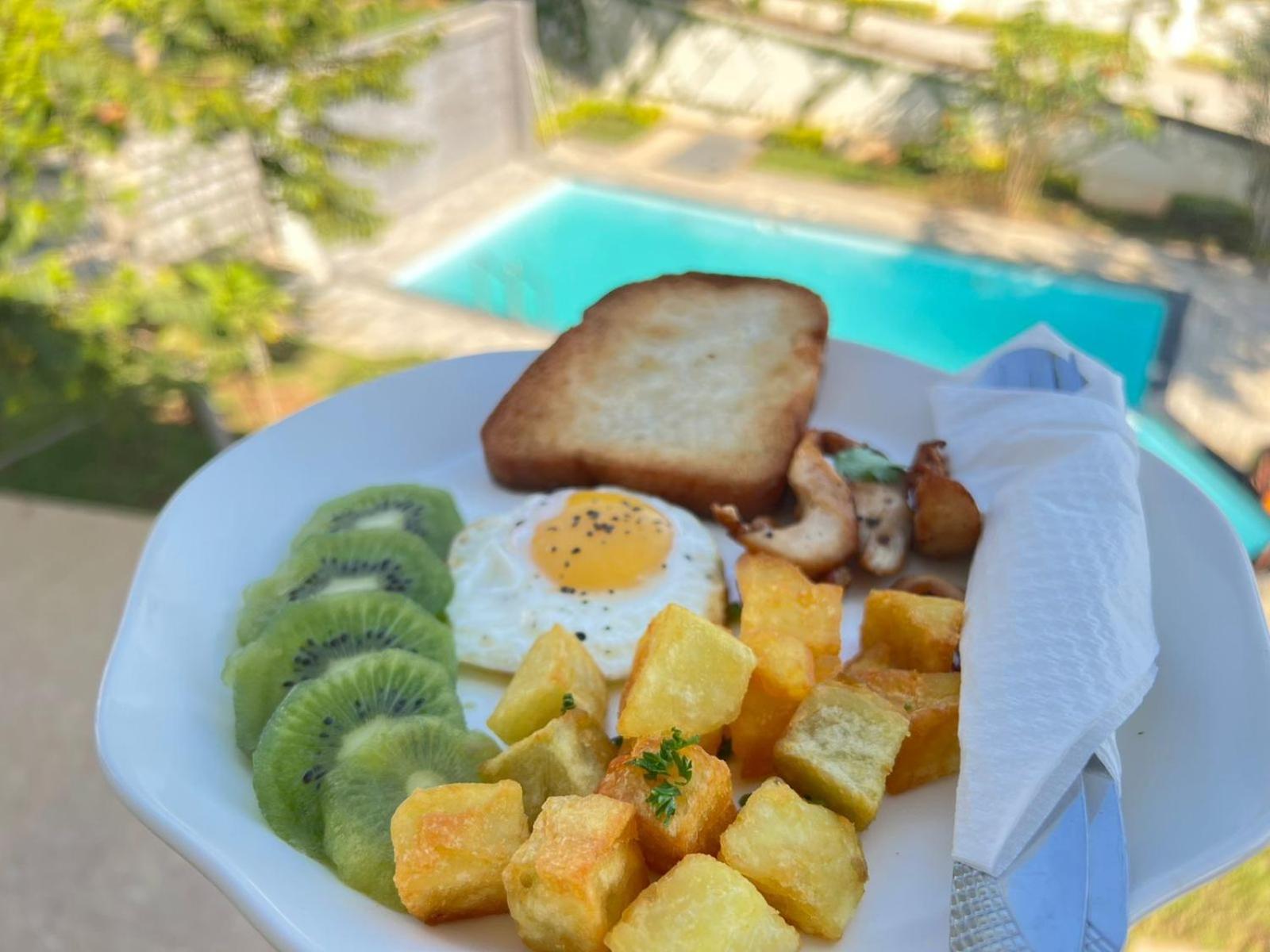 Guest House Nohfy Antananarivo Ngoại thất bức ảnh