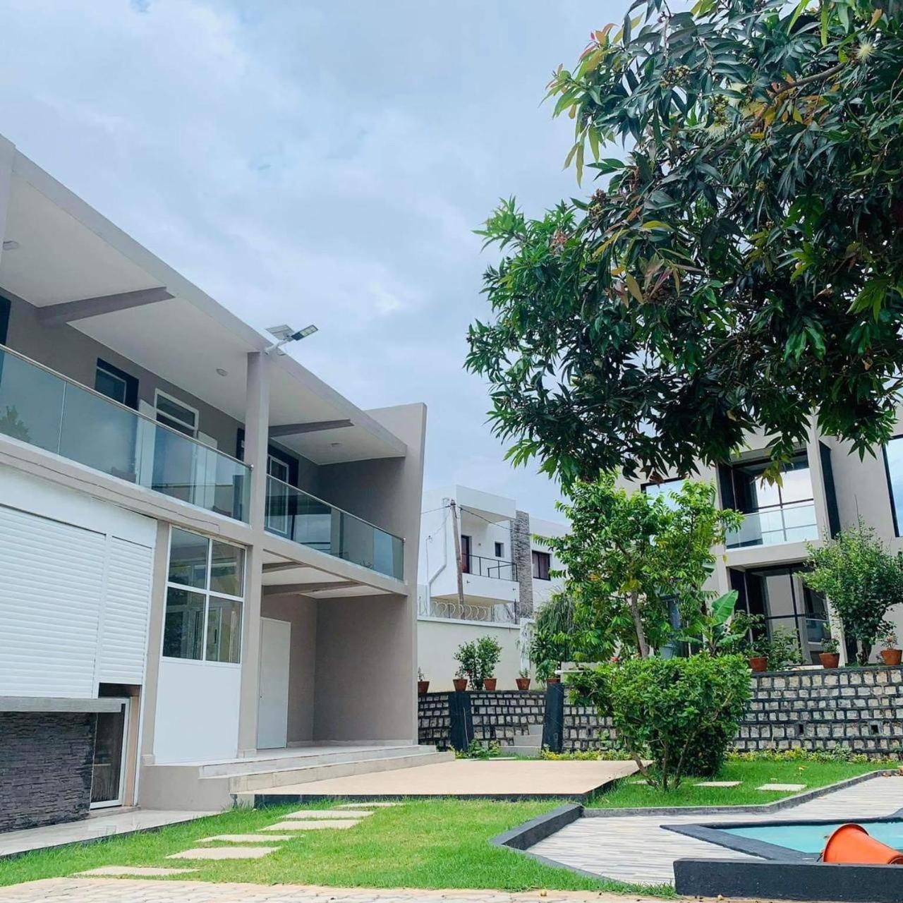 Guest House Nohfy Antananarivo Ngoại thất bức ảnh